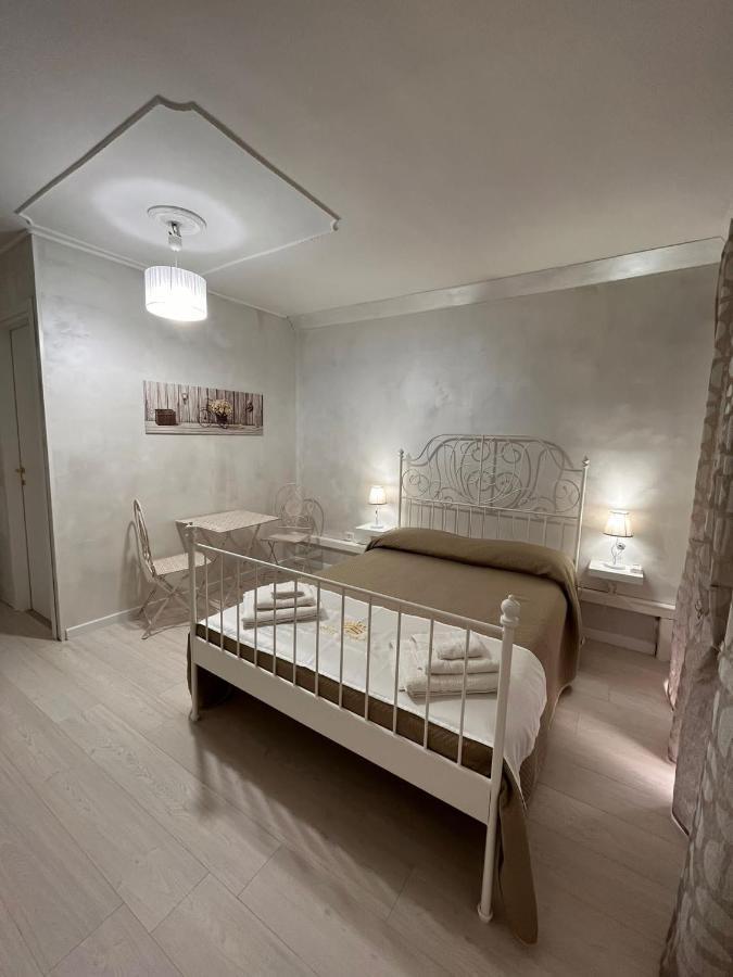 La Dimora Del Principe Apartment Наполи Екстериор снимка