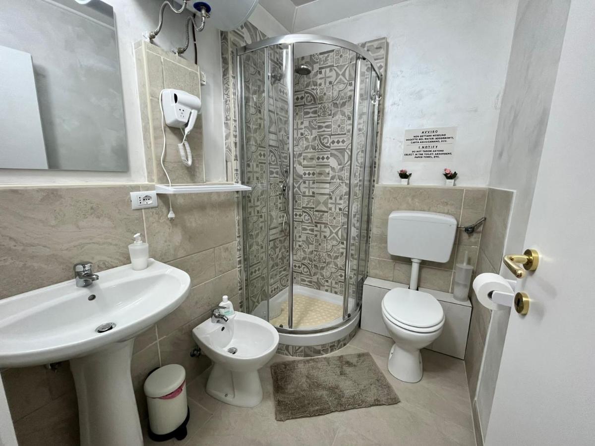 La Dimora Del Principe Apartment Наполи Екстериор снимка