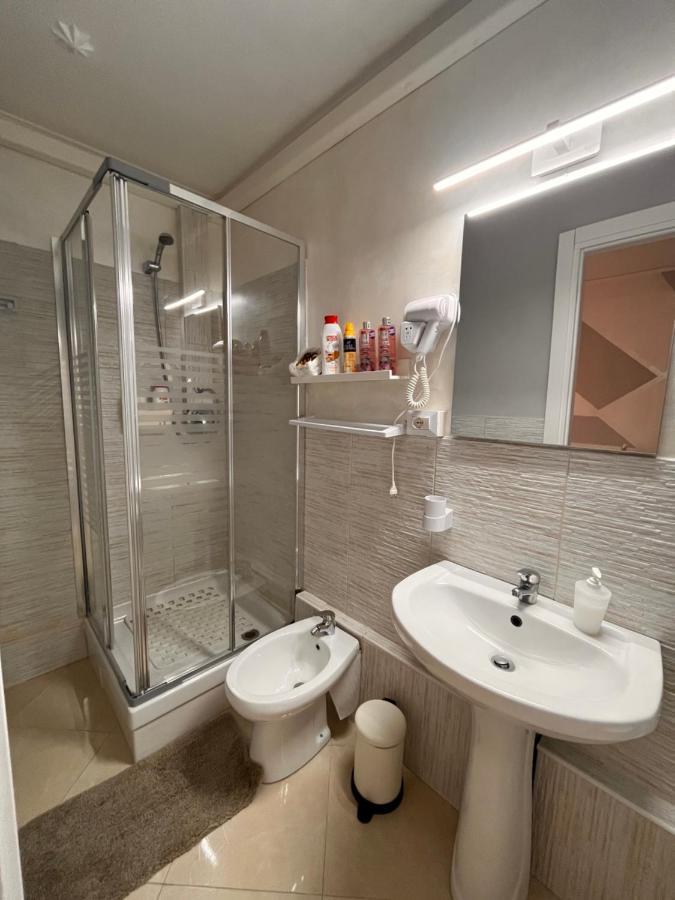 La Dimora Del Principe Apartment Наполи Екстериор снимка