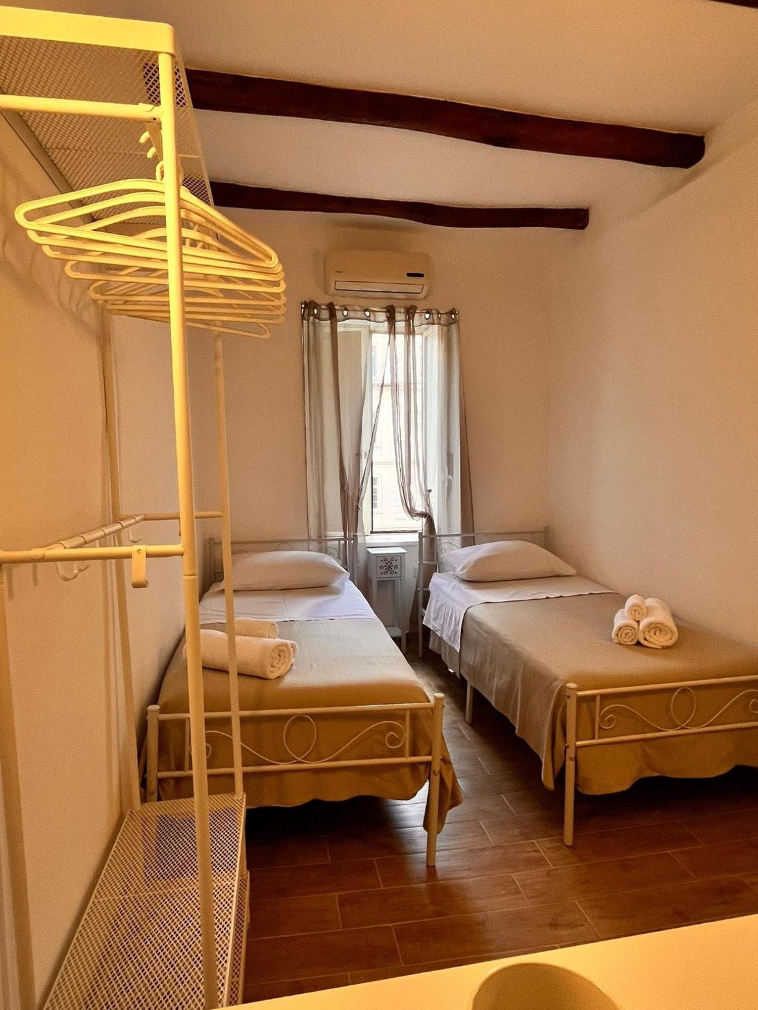 La Dimora Del Principe Apartment Наполи Екстериор снимка