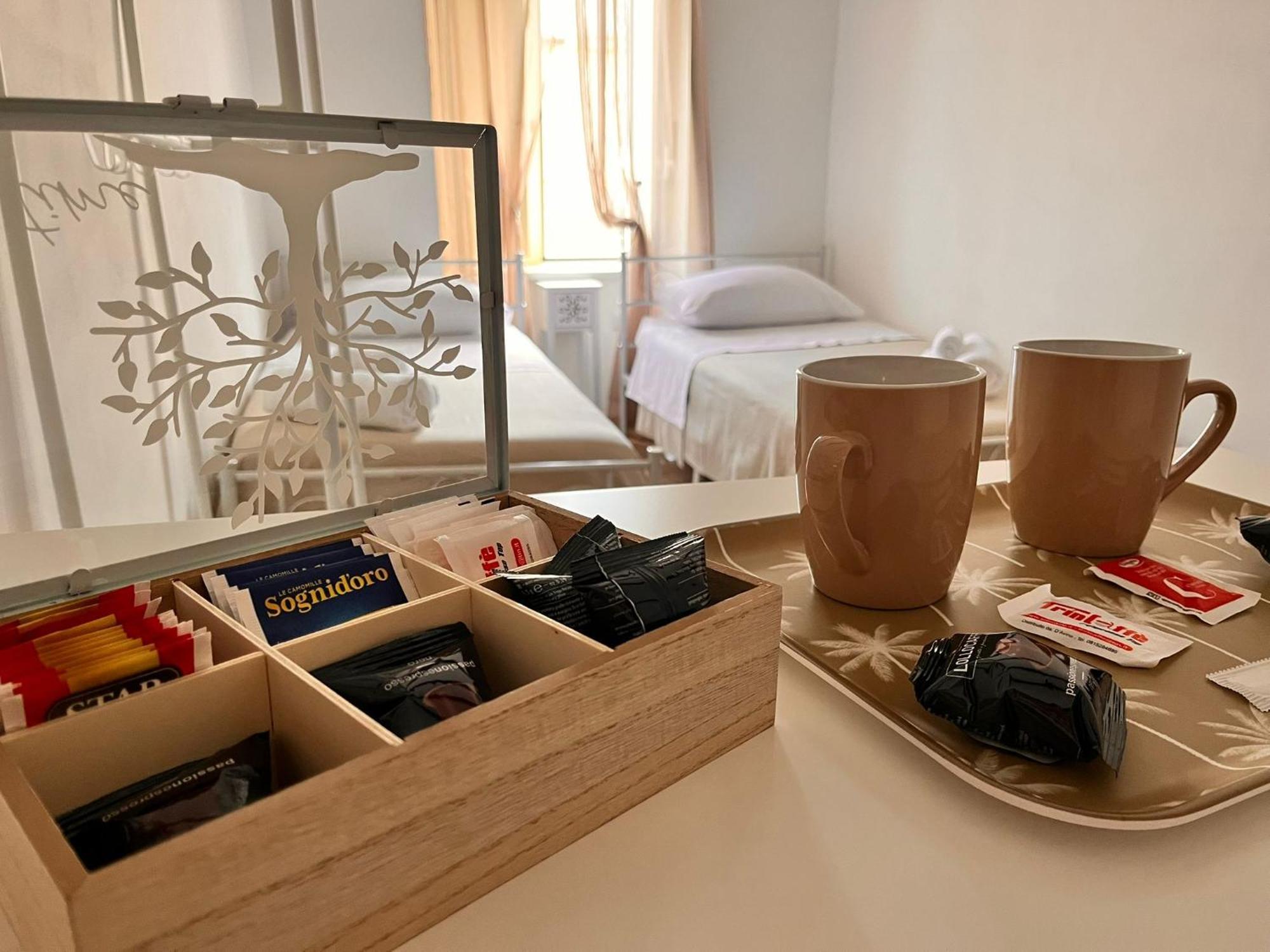 La Dimora Del Principe Apartment Наполи Екстериор снимка
